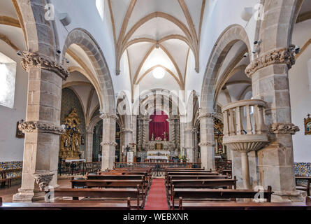 Innenraum der Verkündigungskirche am Schloß in Viana do Alentejo, Évora, Alentejo Central District, Portugal Stockfoto