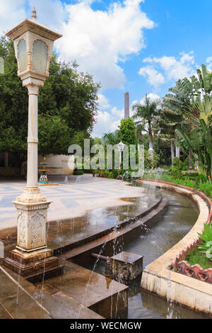 Udaipur, Indien, 9,2007; schöne Gärten in Udaipur entfernt Saheliyon Ki Bari genannt Stockfoto