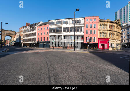 Sandhill eine Straße in Newcastle upon Tyne enthält eine Reihe von historischen Gebäuden, einschließlich Bessie Surtees Haus, Sandhill verbindet die schließen und die Seite. Stockfoto