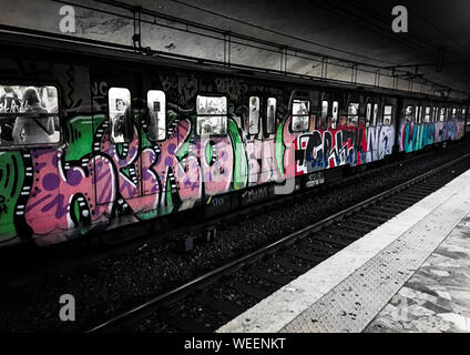 Rom, Italien, U-Bahn, U-Bahn Graffiti Stockfoto