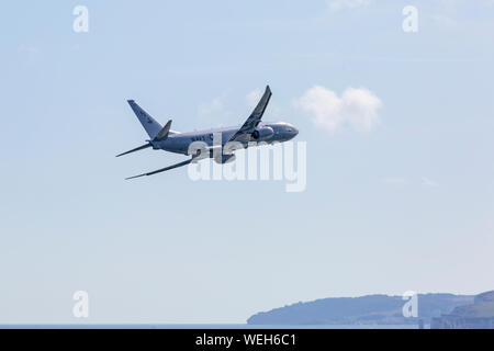 Bournemouth, UK. 30. August 2019. P-8A Poseidon Überwachungsflugzeuge-Boeing Flugzeug speziell für die US Navy entwickelt und von der Boeing 737-800 geändert hat früher bei Bournemouth Air Festival Fliegen mit seiner Spannweite von fast 40 Metern, durch zwei Turbo fans angetrieben. Credit: Carolyn Jenkins/Alamy leben Nachrichten Stockfoto