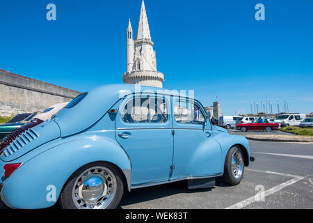 La Rochelle, Frankreich - 13. Mai 2019: Oldtimer Show Les 60 Ans de la Floride Renault in La Rochelle, Frankreich Stockfoto