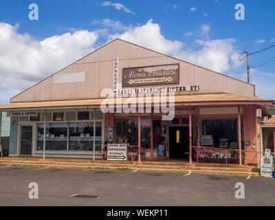 Geschäft in Waimea Town am 7. März in Kauai, Hawaii 2017. Dieses historische Hafenstadt finden Sie in der Nähe, in dem Britischen Entdecker James Cook Tanne. Stockfoto