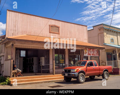 Geschäft in Waimea Town am 7. März in Kauai, Hawaii 2017. Dieses historische Hafenstadt finden Sie in der Nähe, in dem Britischen Entdecker James Cook Tanne. Stockfoto