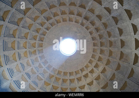 Innenraum der Pantheon, Piazza della Rotonda, Rom, Italien Stockfoto