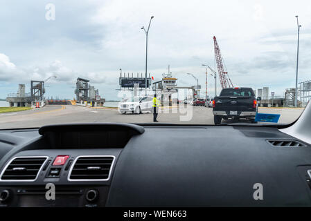 Nähert sich Bolivar Fährhafen nach Galveston, Texas, USA. Stockfoto