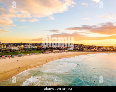 Bondi Luftaufnahme bei Sonnenaufgang Stockfoto