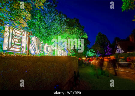 Dorset, Großbritannien. Freitag, 30 August, 2019. Blick auf das Jahr 2019 Ende der Straße Festival. Foto: Roger Garfield/Alamy leben Nachrichten Stockfoto