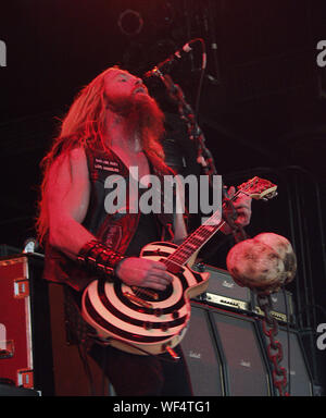 28. Juli: Zakk Wylde von Black Label Society führt beim Ozzfest 2002 Lakewood Amphitheatre in Atlanta, Georgia am 28. Juli 2002. Quelle: Chris McKay/MediaPunch Stockfoto