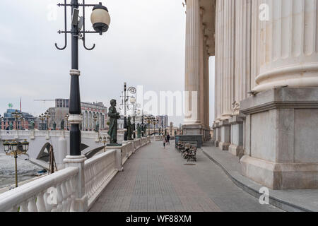 Skopje, Mazedonien - Dezember 2018: Blick von Dimitar Valhov entfernt. Stockfoto