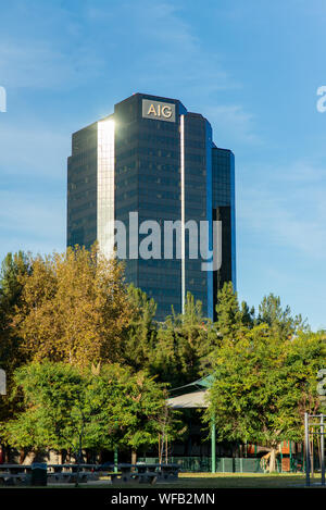 LA, USA - 1. November 2018: AIG Hochhaus in Los Angeles - San Fernando Valley. Stockfoto
