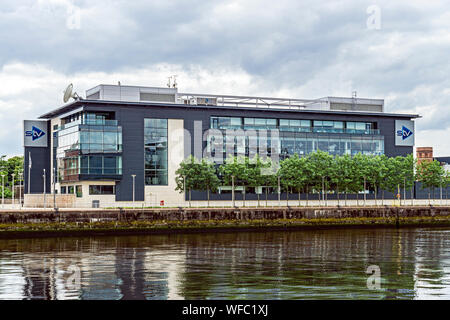 Fernsehsender STV Group plc-Hauptquartier bei Pacific Quay am Fluss Clyde in Glasgow Schottland Großbritannien Stockfoto