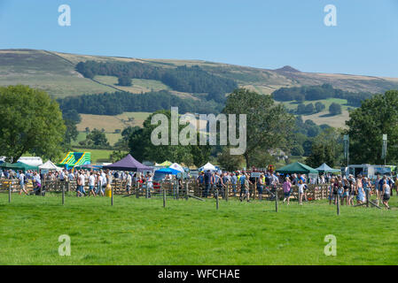 Hoffen auf den August Bank Holiday 2019 in Derbyshire, England. Stockfoto