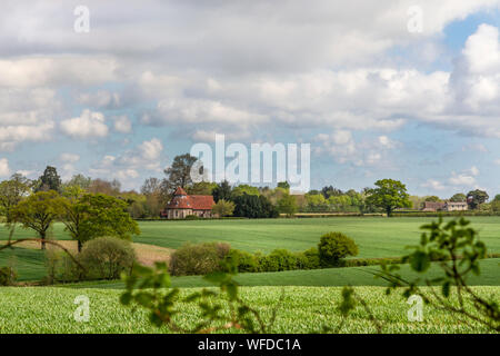 Der hl. Johannes der Täufer Kirche, wenig Maplestead, Essex, Großbritannien Stockfoto