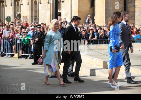 Katy Perry und Orlando Bloom an der York Minster anreisen, für die Hochzeit der Sänger Ellie Goulding nach Caspar Jopling. Stockfoto