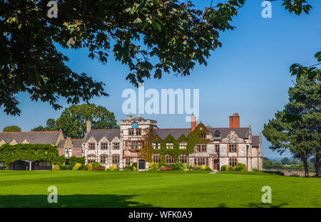 Ruthin Schule eine der ältesten öffentlichen Schulen im Vereinigten Königreich. In der Nähe von Ruthin, Denbighshire Nordwales, gegründet 1284 Stockfoto