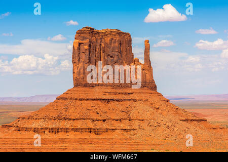 Monument Valley an der Grenze zwischen Arizona und Utah, USA Stockfoto