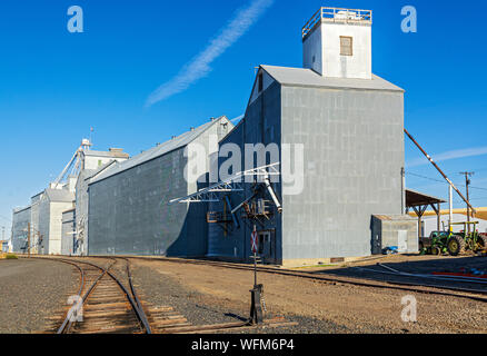 Washington, Palouse Region, St. John, Korn-lagerung-Strukturen Stockfoto