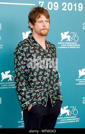 Venedig, Italien. 30 Aug, 2019. Jack O'Connell am Fotoshooting von eberg" auf der Biennale in Venedig 2019/76 th Venice International Film Festival im Palazzo del Casino zu. Venedig, 30.08.2019 | Verwendung der weltweiten Kredit: dpa/Alamy leben Nachrichten Stockfoto