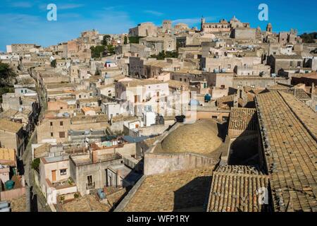 Italien, Sizilien, Erice, mittelalterliche Stadt über Trapani, allgemeine Blick vom Campanile Turm der Kathedrale dell'Assunta oder Übernahme Kuppel Stockfoto