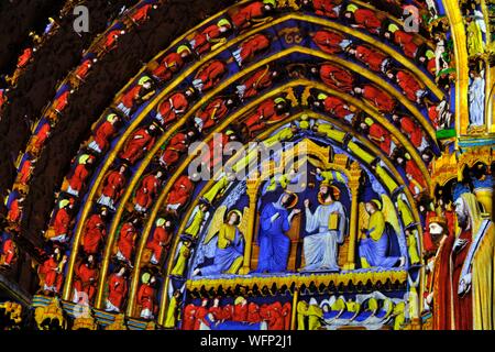 Frankreich, Eure et Loir, Chartres, Kathedrale Notre Dame als Weltkulturerbe von der UNESCO, Illuminationen in Chartres en Lumières, North Gate Stockfoto