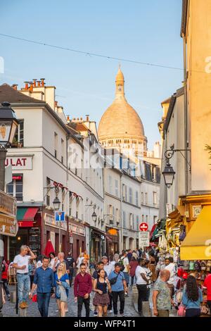 Frankreich, Paris, Montmartre, Sacre Coeur Norvins Straße und Stockfoto