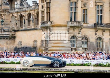 Frankreich, Oise, Chantilly, Chateau de Chantilly, 5. Ausgabe von Chantilly Kunst & Eleganz Richard Mille, ein Tag, die Vintage und Sammlungen Autos gewidmet, Renault EZ-Ultimo, Concept Car Stockfoto