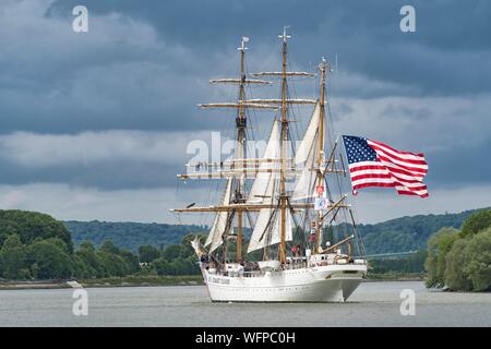 Frankreich, Seine Maritime, Rouen Armada, die Armada von Rouen 2019 Auf der Seine, die USCGC Adler, 3-Mast Bark, Ausbildung der United States Coast Guard Stockfoto