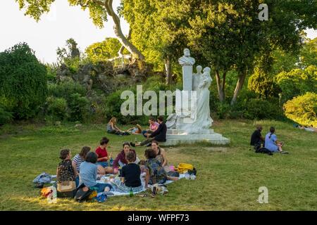 Frankreich, Paris, Parc Monceau, Charles Gounod Statue Stockfoto