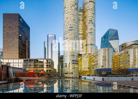 Frankreich, Hauts de Seine, La Defense, Parvis oder der Esplanade Stockfoto