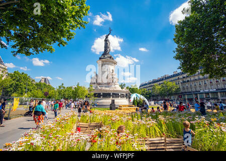 Frankreich, Paris, den Platz der Republik gepflanzt für die Veranstaltung Biodiversität 2019 Vom 21. bis zum 24. Juni 2019 (Gad Weil) Stockfoto