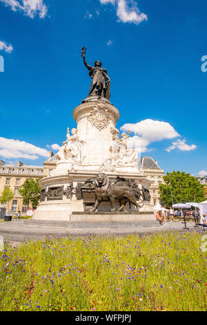 Frankreich, Paris, den Platz der Republik gepflanzt für die Veranstaltung Biodiversität 2019 Vom 21. bis zum 24. Juni 2019 (Gad Weil) Stockfoto