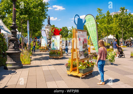 Frankreich, Paris, den Platz der Republik gepflanzt für die Veranstaltung Biodiversität 2019 Vom 21. bis zum 24. Juni 2019 (Gad Weil) Stockfoto