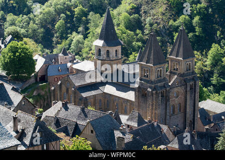 Frankreich, Aveyron, Conques, den schönsten Dörfern von Frankreich gekennzeichnet, romanische Abtei von Saint Foy aus dem 11. Jahrhundert, UNESCO Weltkulturerbe Stockfoto