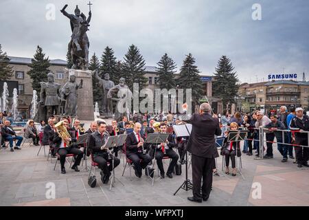 Armenien, Shirak region, Gyumri, der historische Bezirk oder Kumayri, Platz der Freiheit oder Vartanants Square, der Tag des Sieges am 9. Mai Feier des Sieges der Roten Armee über Nazi-Deutschland im Jahr 1945 Stockfoto