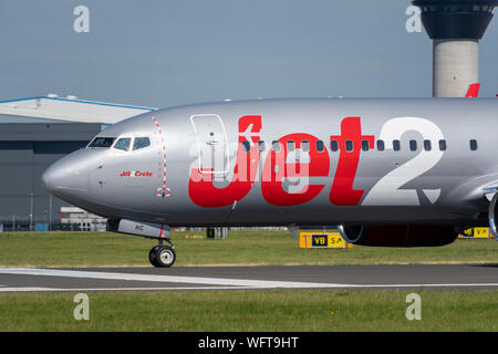 MANCHESTER, Großbritannien - 24 August, 2019: Ansicht Schließen eines Jet2 Boeing 737 Stockfoto