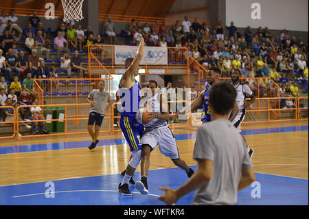 KING GEORGE während Test Match 2019 - tezenis Verona Vs Itas Trentino, San Bonifacio (VR), Italien, 31. August 2019, Basketball Basketball Test Match Stockfoto