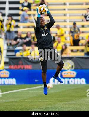 Columbus, Ohio, USA. 31 August, 2019. Columbus Crew SC Torhüter Eloy Zimmer (1) nach dem Aufwärmen vor Chicago Feuer in ihrem Spiel bei Mapfre Stadion. Credit: Brent Clark/Alamy leben Nachrichten Stockfoto