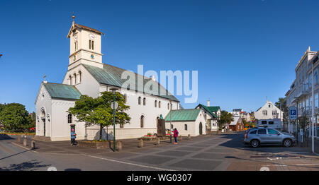 Reykjavik, Island - August 09, 2019: Die Kathedrale Reykjavik, Mutter der evangelischen lutherischen Kirche von Island. Stockfoto