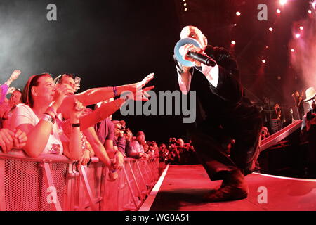 Knebworth, Hertfordshire, Großbritannien. 31 August, 2019. James Frontmann Tim Booth führt live auf Cool Britannia Festival. Stockfoto