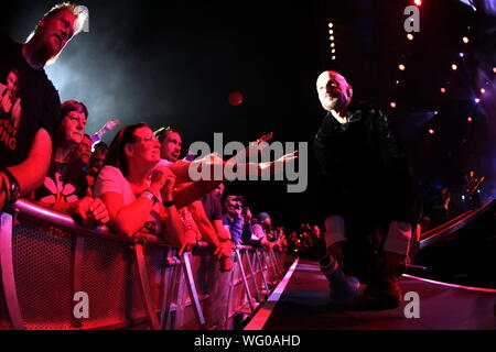 Knebworth, Hertfordshire, Großbritannien. 31 August, 2019. James Frontmann Tim Booth führt live auf Cool Britannia Festival. Stockfoto