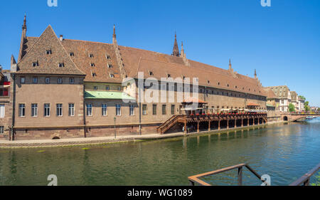 Die 'l' Ancienne Boucherie et l'Ancienne Douane" oder historischen Zollhaus ist eine berühmte historische Gebäude in Straßburg Frankreich Stockfoto