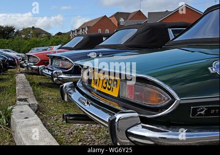 Ein Line up der klassischen Stag Sportwagen am Severn Valley Railway classic car Tag, Kidderminster Station. 31. August 2019 Stockfoto