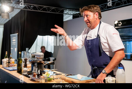 Bolton Essen und Trinken Festival - 26. August 2019. Chef James Martin. Stockfoto