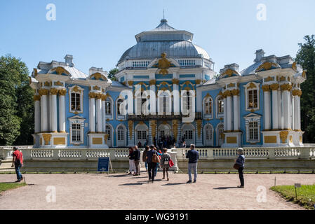 ST. PETERSBURG, Russland - August 6, 2019: Eremitage Pavillon in Catherine Park in Zarskoje Selo Stockfoto