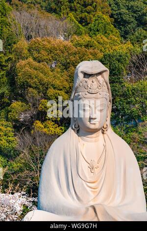 Giant Buddha Statue, Ryozen Kannon Statue, Kodaiji Tempel, Shimokawaracho, Kyoto, Japan Stockfoto