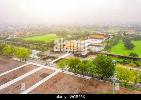 Farbton der Zitadelle. Imperial Royal Palast der Nguyen Dynastie in Hue, Vietnam. Ein Unesco Weltkulturerbe. Stockfoto