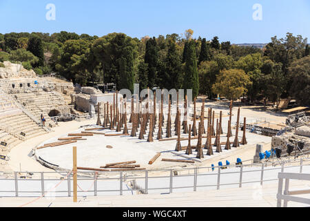 Working Theater Szene des Teatro Greco, griechisches Amphitheater in Siracusa, Frühling sonnigen Tag Stockfoto