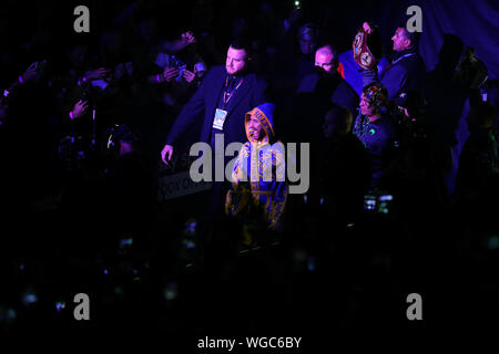 London, Großbritannien. 01 Sep, 2019. 31. August 2019; Arena 02, London, England; WBC World lightweight Titel kämpfen, Vasyl Lomachenko versus Luke Campbell; Vasiliy Lomachenko Wanderungen zu den Ring - redaktionelle Verwendung. Credit: Aktion Plus Sport Bilder/Alamy leben Nachrichten Stockfoto