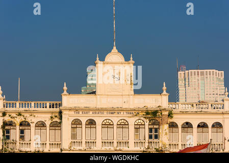 Der East Asiatic Company Gebäude ist eine seltene historische venezianische Architektur in Bangkok, Thailand Stockfoto